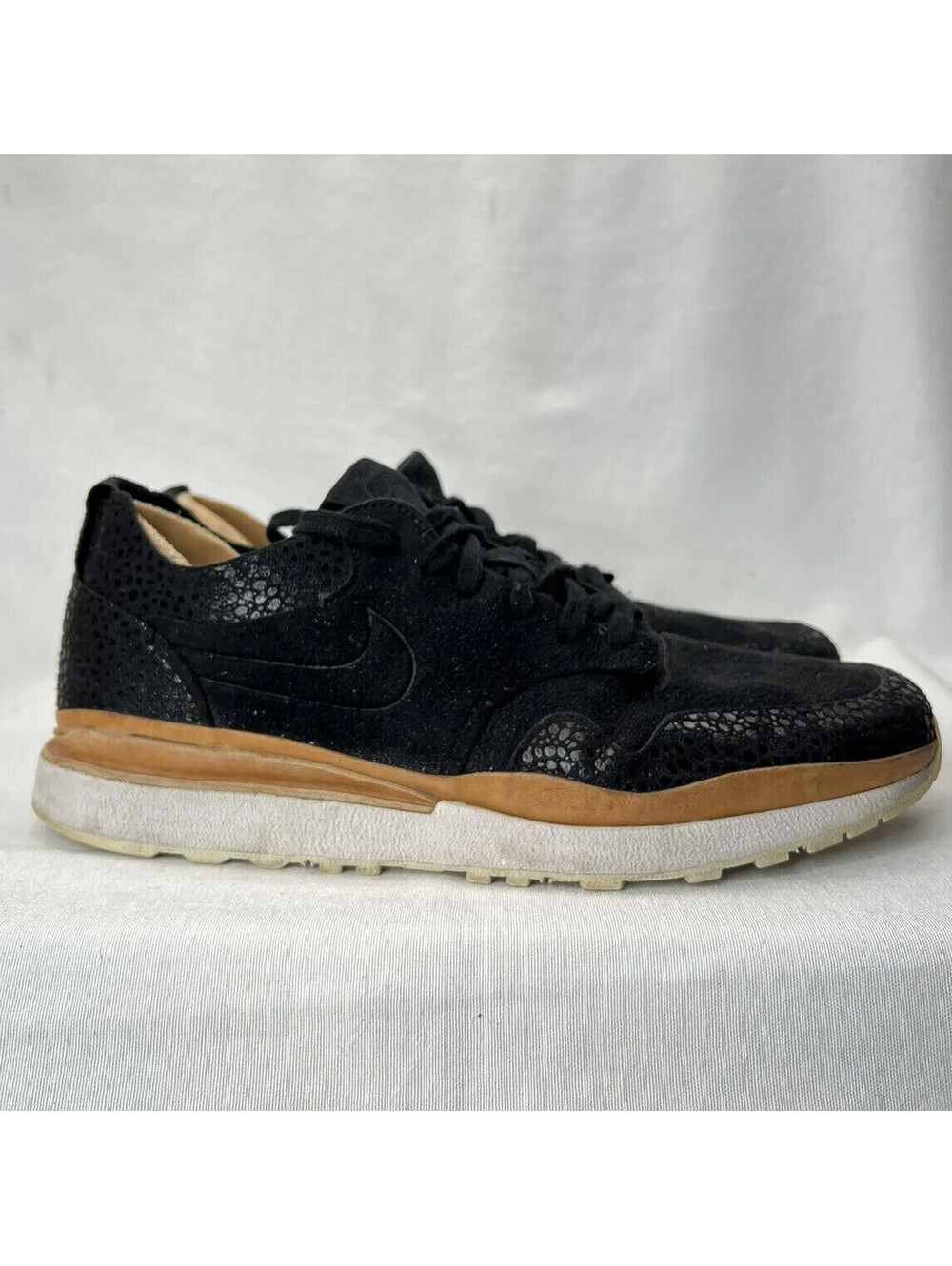 Nike Air Safari Royal 2016 Black Suede Vachetta Tan Leather Size 11.5 872633-001
